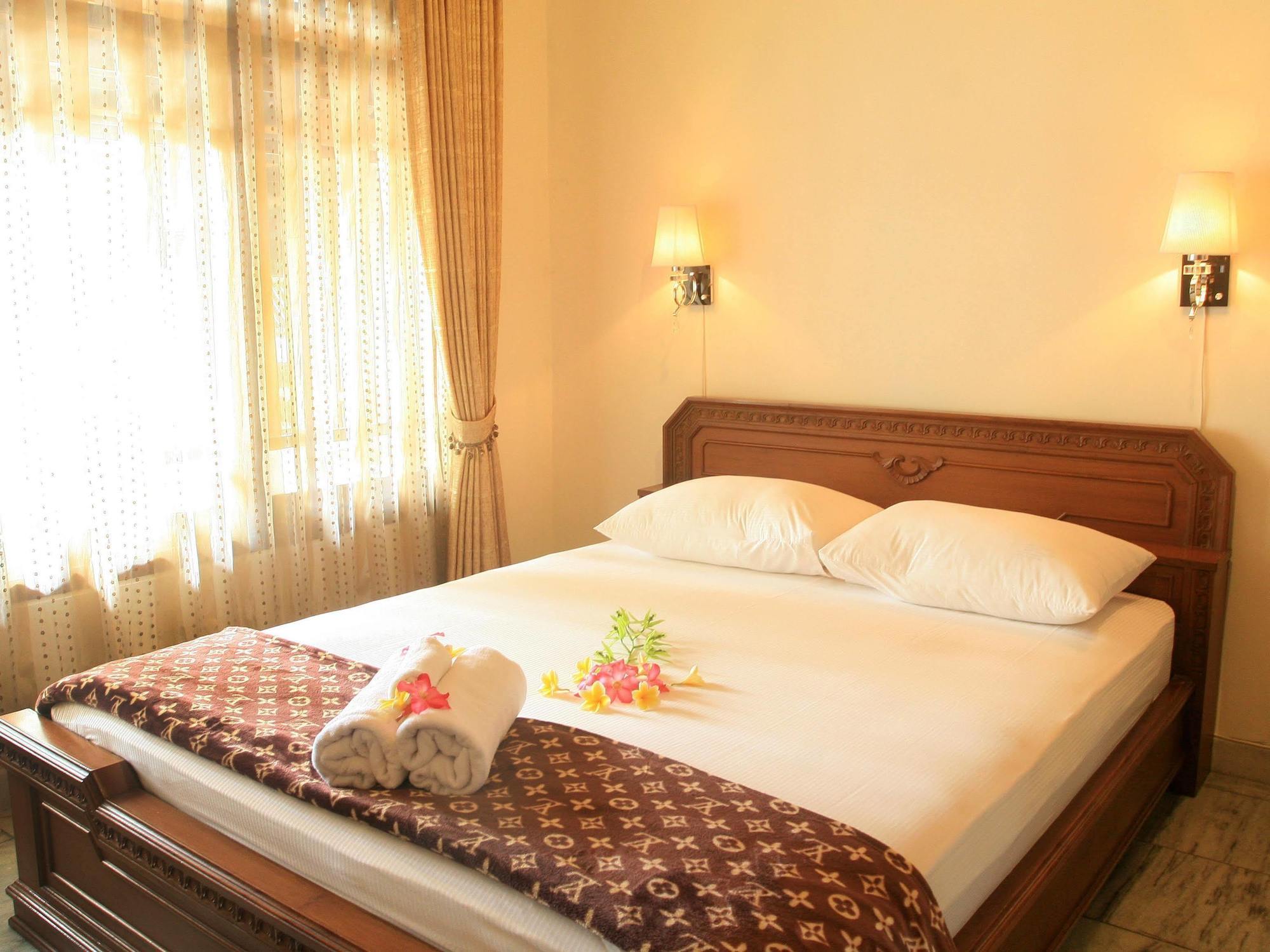 D Ajenk Boutique Guesthouse Yogyakarta Bagian luar foto