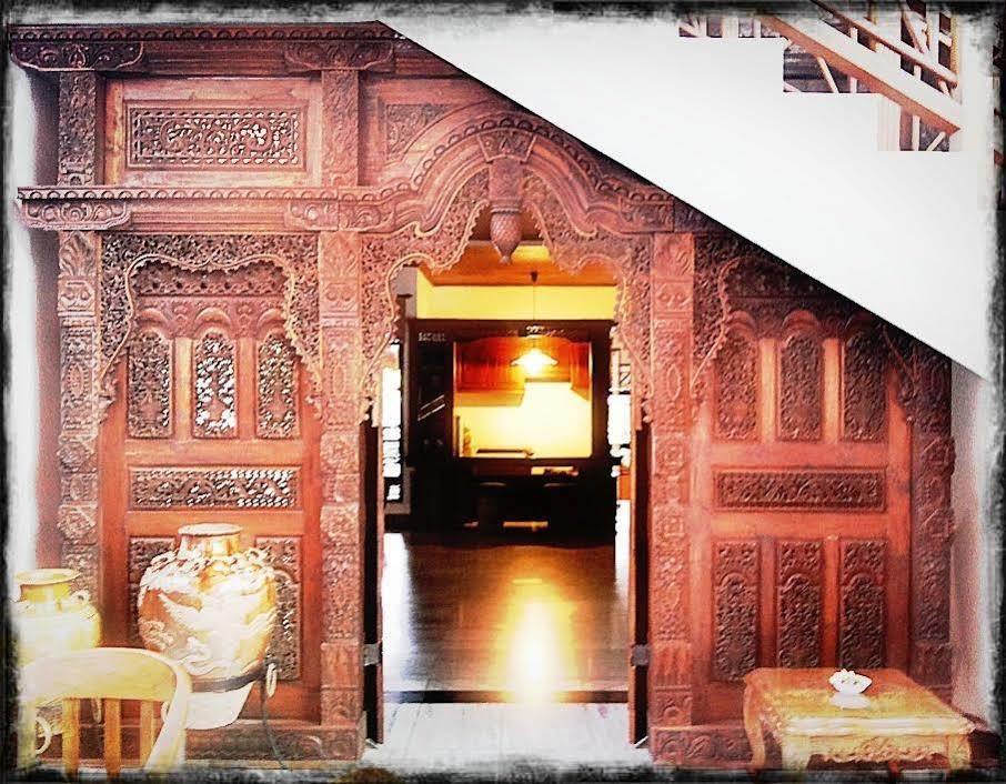 D Ajenk Boutique Guesthouse Yogyakarta Bagian luar foto
